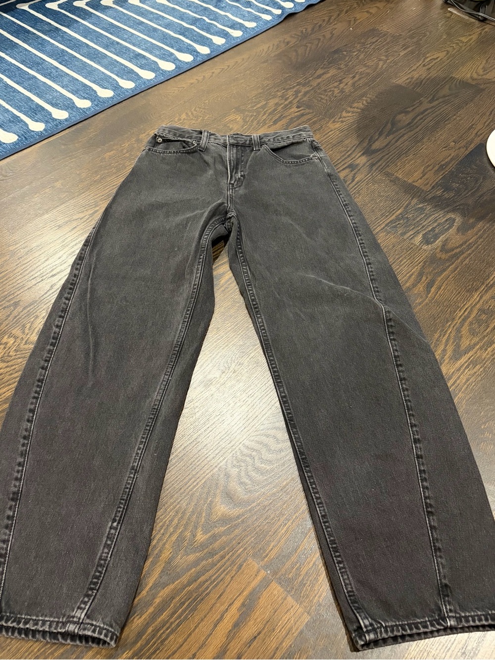 GAP Women’s High Rise Barrel Jeans